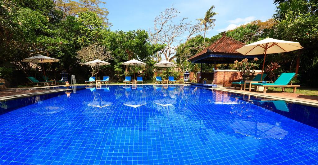 Laghawa Beach Hotel Sanur Екстериор снимка