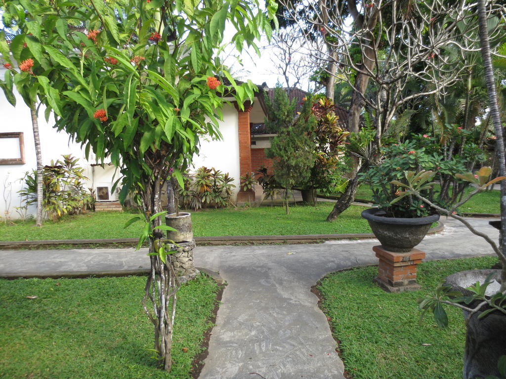 Laghawa Beach Hotel Sanur Екстериор снимка